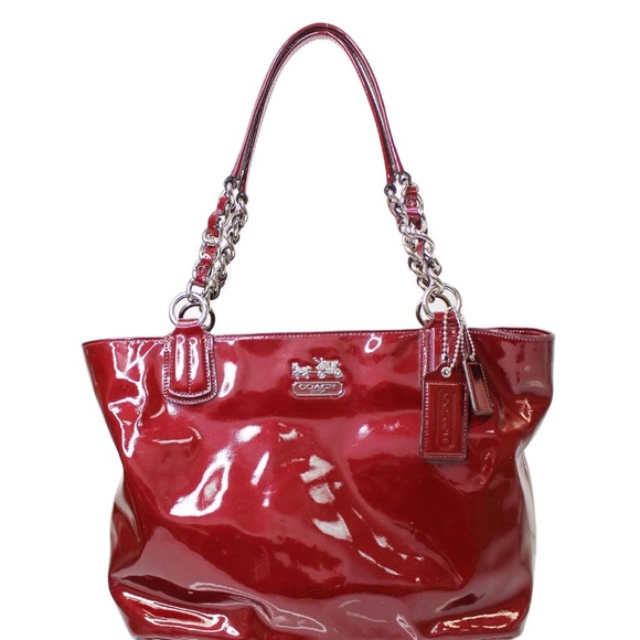 ♥️Authentic Burgundy Coach patent Leather w/ Gold hardware & Original hang tag - Picture 3 of 17